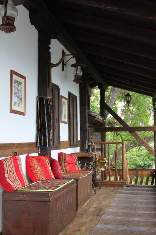 Hotel Шапкова Къща Delchevo Camera foto